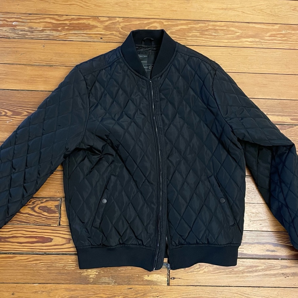 Men’s quilted black bomber jacket